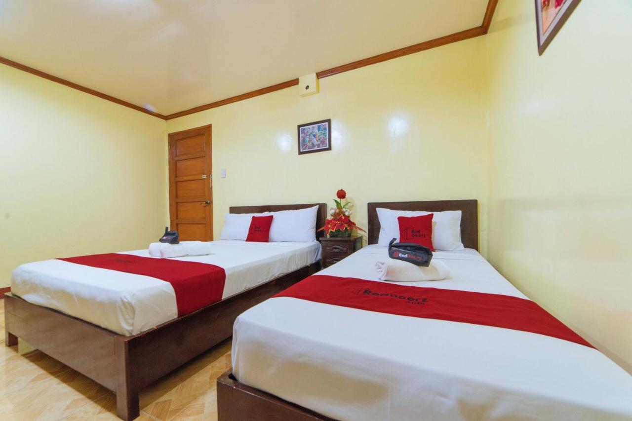 Reddoorz Near Golden Sarok Shrine Hotell Kalibo Eksteriør bilde
