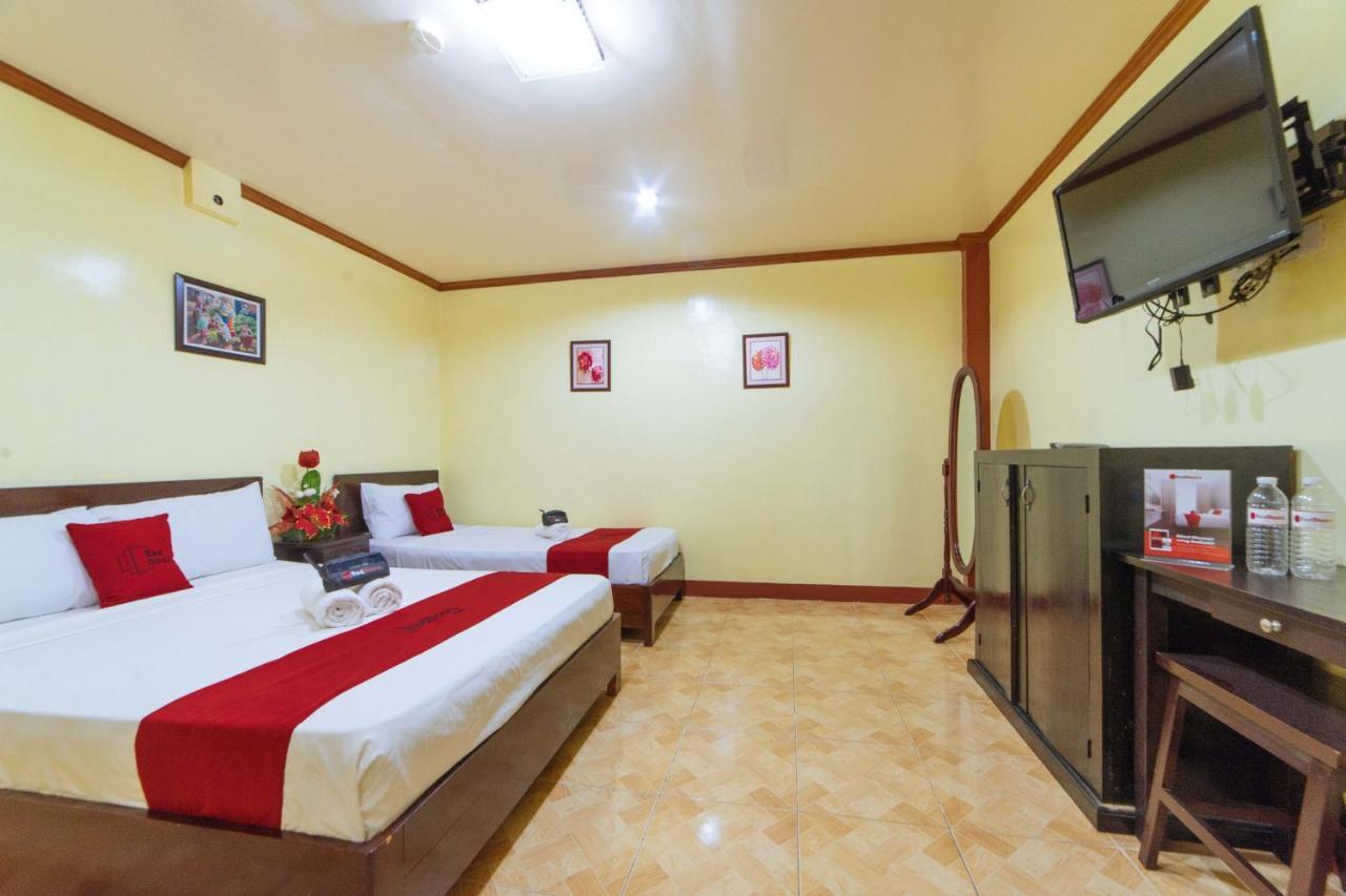 Reddoorz Near Golden Sarok Shrine Hotell Kalibo Eksteriør bilde