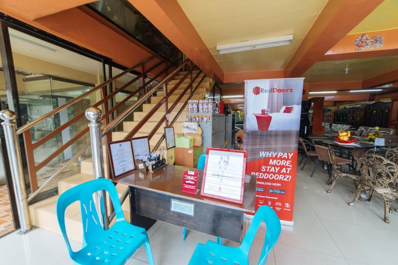 Reddoorz Near Golden Sarok Shrine Hotell Kalibo Eksteriør bilde